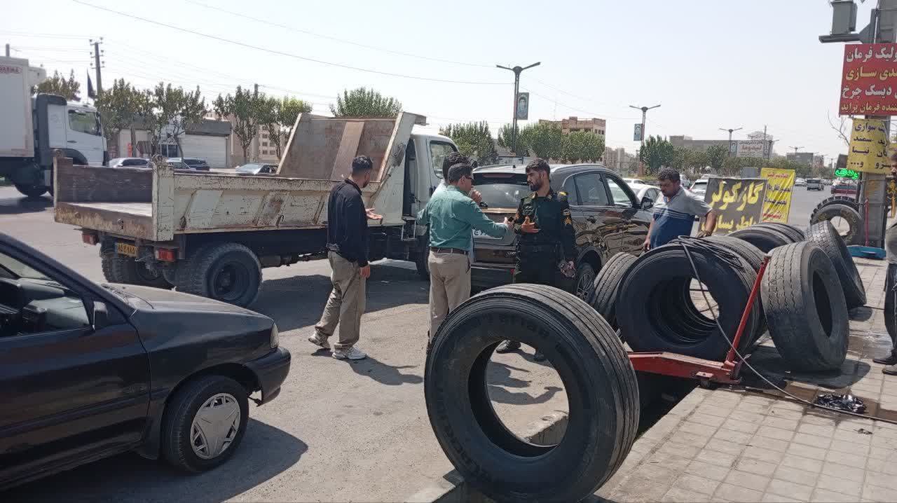 برخورد جدی با سد معبر صنف لاستیک‌فروش‌های سبزدشت