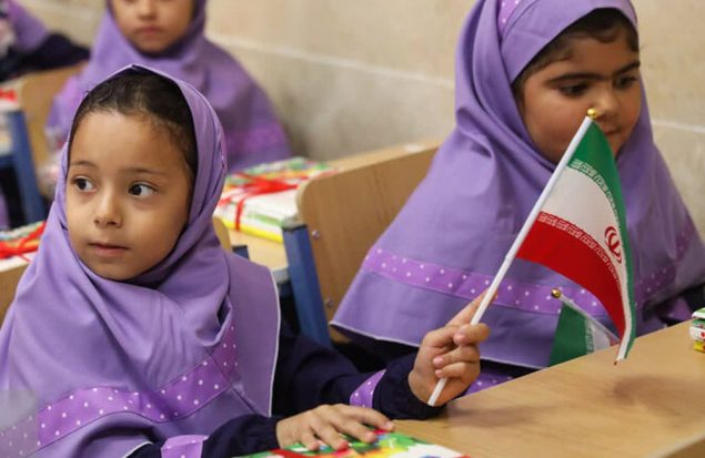 تكذيب افزايش ۱۱۰ درصدی قيمت كتاب‌های درسی