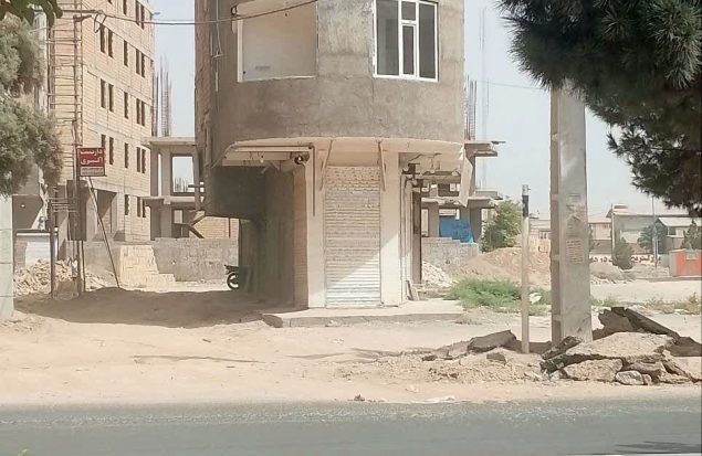 عجایب ساخت‌وساز در نصیرشهر/ آقای شهردار؛ با معماری روی هوا نمی‌شود شهر اداره کرد!