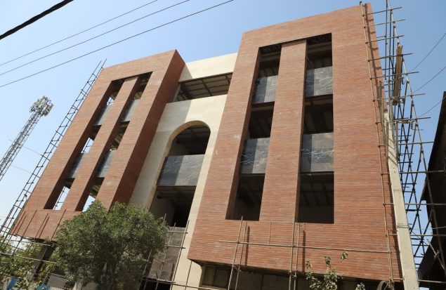 پیشرفت چشمگیر ساخت سرای محله شهید مالک رحمتی با معماری ایرانی‌اسلامی