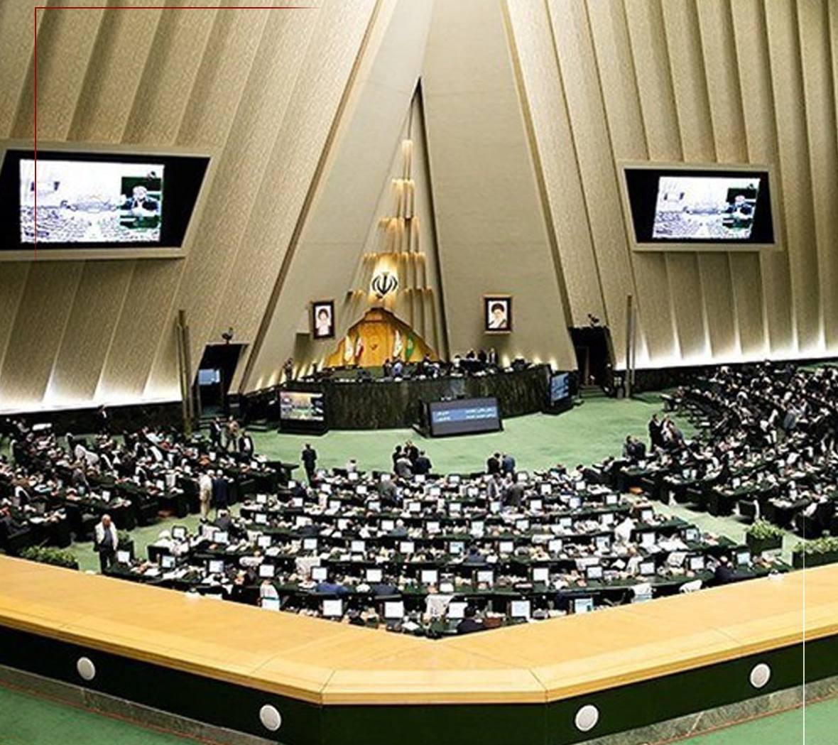تعطیلی پنجشنبه‌ها مجددا به مجلس ارجاع شد