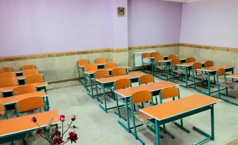 مدرسه منجیل‌آباد قربانی تصمیمی عجیب میان بحران سه‌شیفته بودن مدارس استان تهران