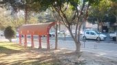 ایستگاه تاکسی میدان هفت‌تیر نسیم‌شهر، خالی و متروکه!