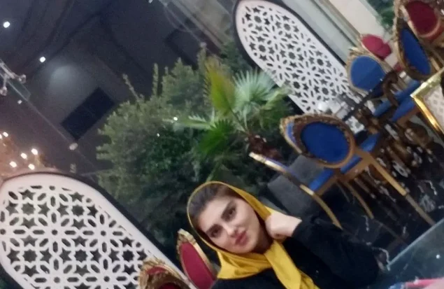 مبینا زارع ساکن اسلامشهر که با هیتلر ازدواج کرده بود!