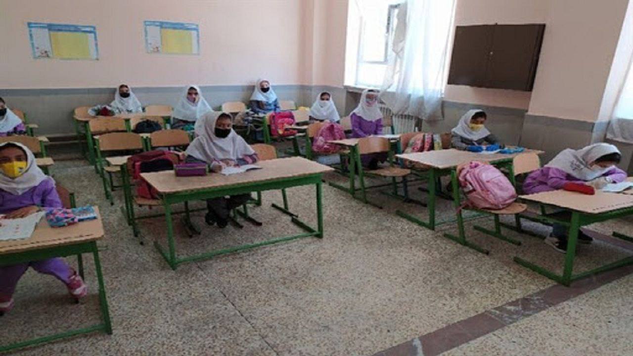 چرا مدارس رباط‌کریم و پرند تعطیل نشد؟ / روابط عمومی اداره محیط زیست توضیح داد