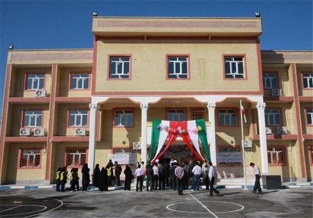احداث مدارس متوسطه ۲۱ کلاسه در محلات سبزدشت و گلستان