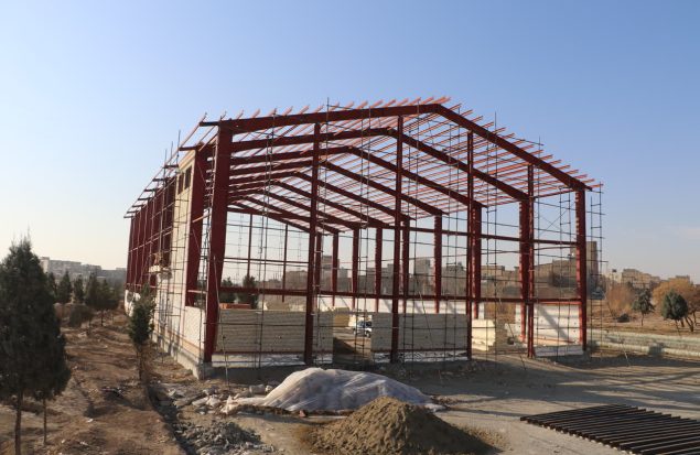 خانه بسکتبال گلستان؛ ادامه روند اجرایی در مراحل دیوارکشی