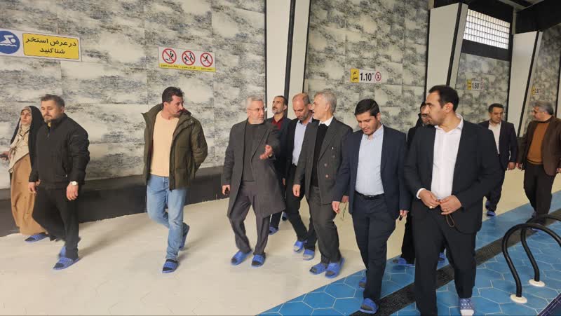 بازدید شهردار گلستان و فرماندار بهارستان از استخر شهدای خلیج فارس