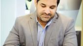 اهدای یک جفت لاستیک رایگان به تاکسی داران رباط کریم