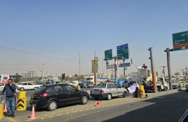 اقدامات ایمنی و ترافیکی پروژه زیرگذر شهید زواره‌ای در حال اجراست