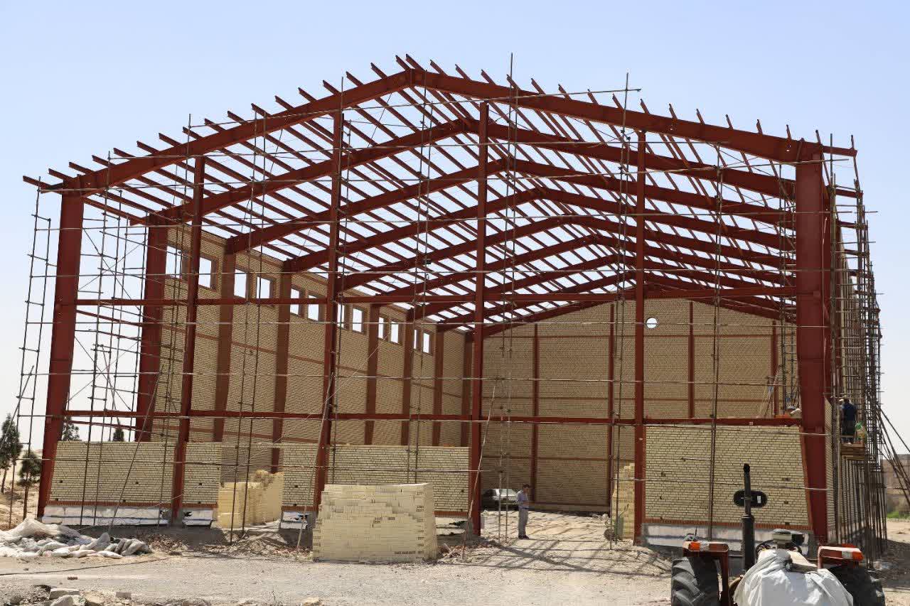 خانه بسکتبال گلستان؛ ادامه روند اجرایی در مراحل دیوارکشی