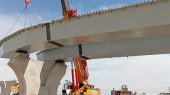 آغاز عملیات نصب عرشه فلزی دوربرگردان دوقلو کمربندی الغدیر اسلامشهر / کمربندی سه روز مسدود است