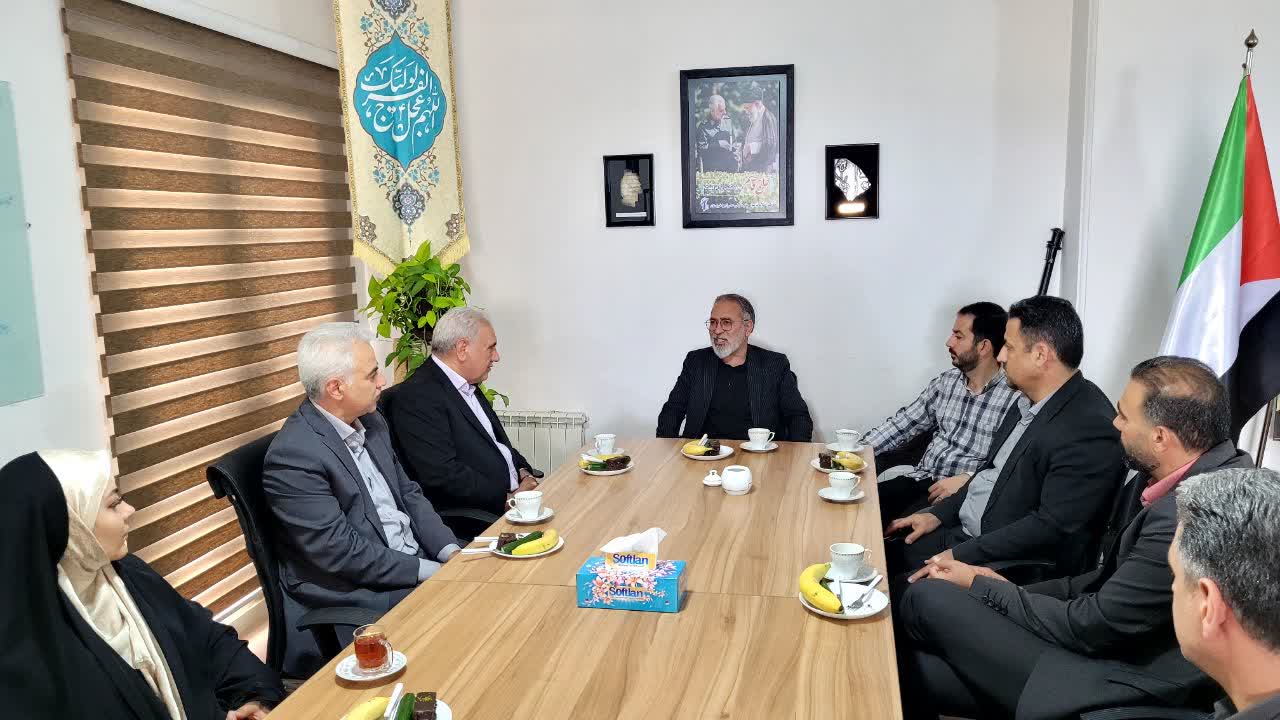 دیدار مدیران شهری پرند با فرمانده جدید سپاه حیدرکرار(ع) / قدردانی فرمانده سپاه از تلاش‌ها و حمایت‌های شهرداری و شورا